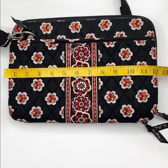 Vera Bradley Pirouette HardShell iPad/laptop - Picture 5 of 13